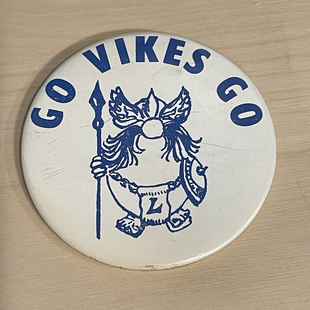Vintage Vikings Mascot‎ Pin‑Back Pin Go Vikes Go 3"